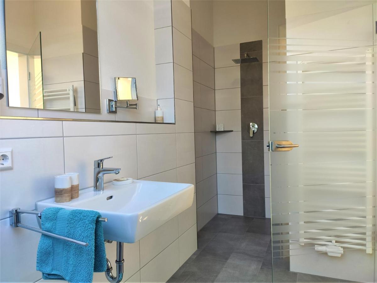 Hecklers Seepanorama Appartements 于伯林根 外观 照片